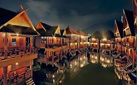 Danau Dariza Resort - Hotel